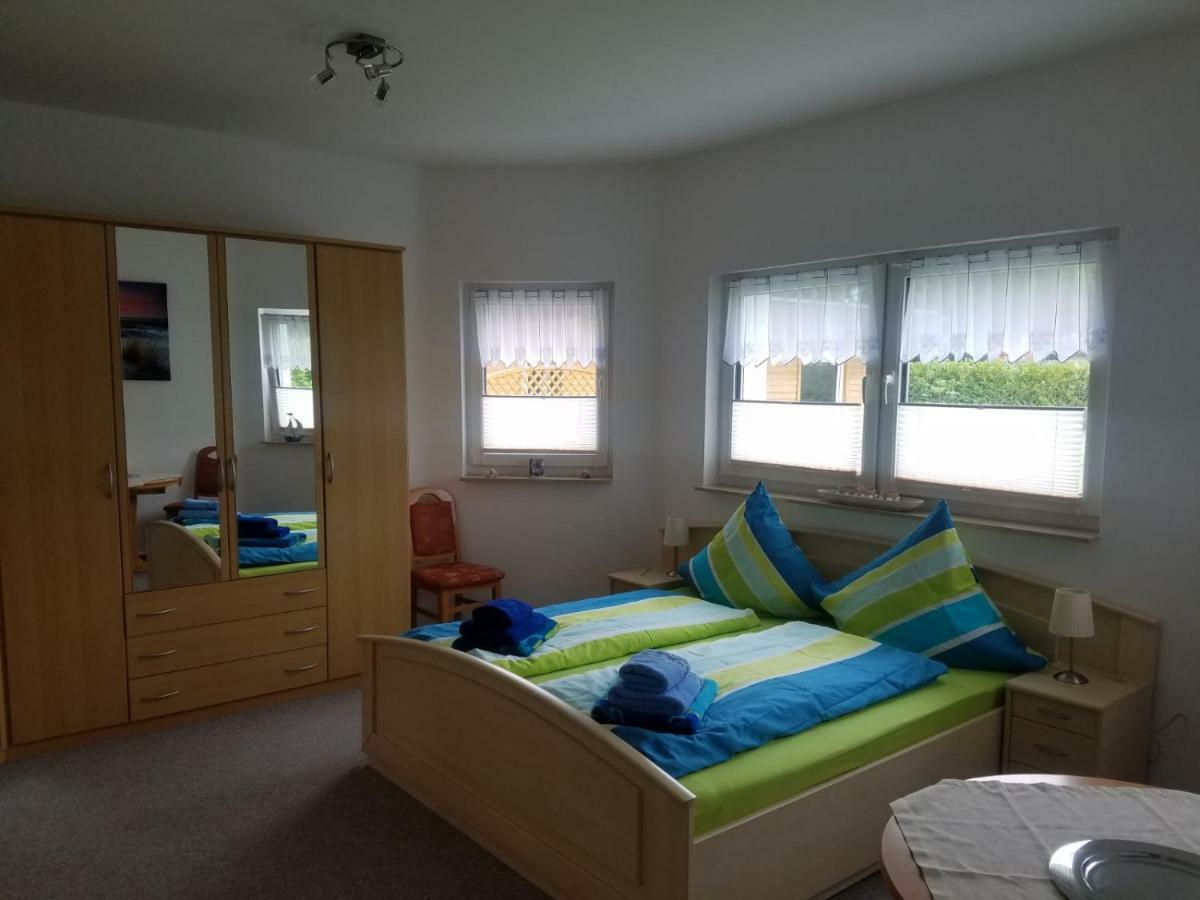 Ferienhaus Zum Imker Фельтен Экстерьер фото