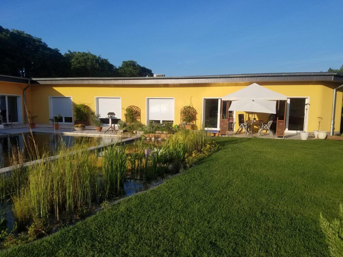Ferienhaus Zum Imker Фельтен Экстерьер фото